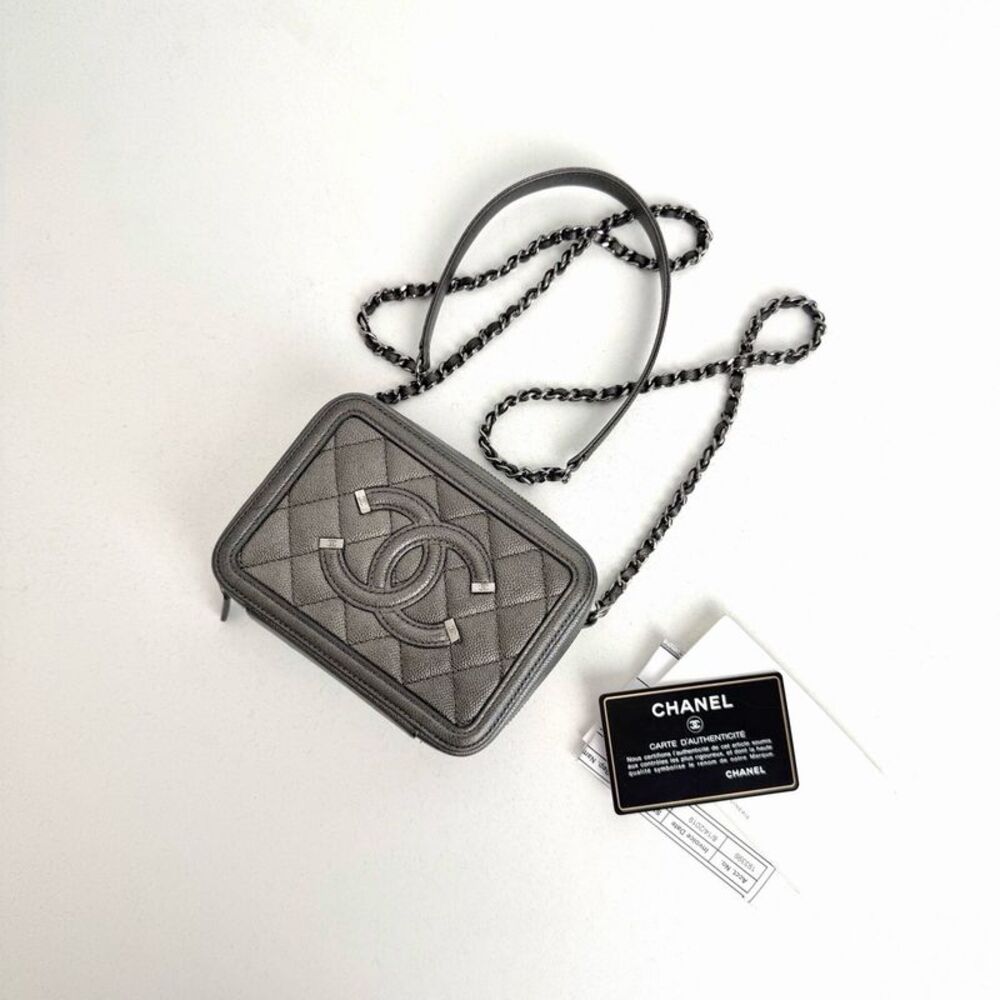 Chanel Women Pre-Loved Bag Very Good Condition